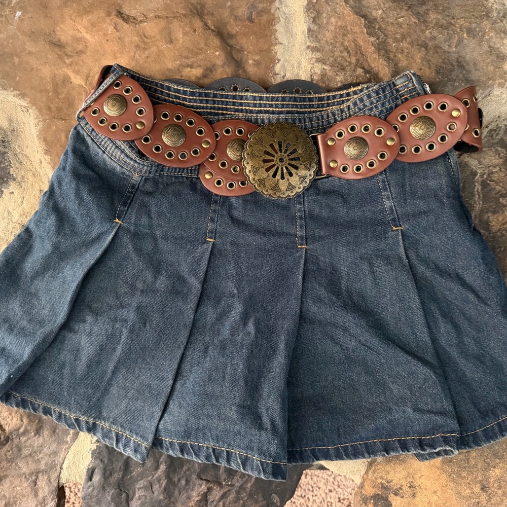 Denim Pleated Mini Skirt with Decorative Brown Belt